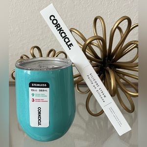 New Corkicle Stemless Insulated Wine Tumbler with Silicone Straw
